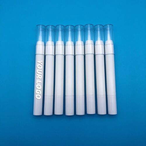 최신 회사 블로그 Slim Twist Up Empty Cosmetic Pen Tube With Clear Cap, Custom Packaging Solutions for Makeup Set Creation